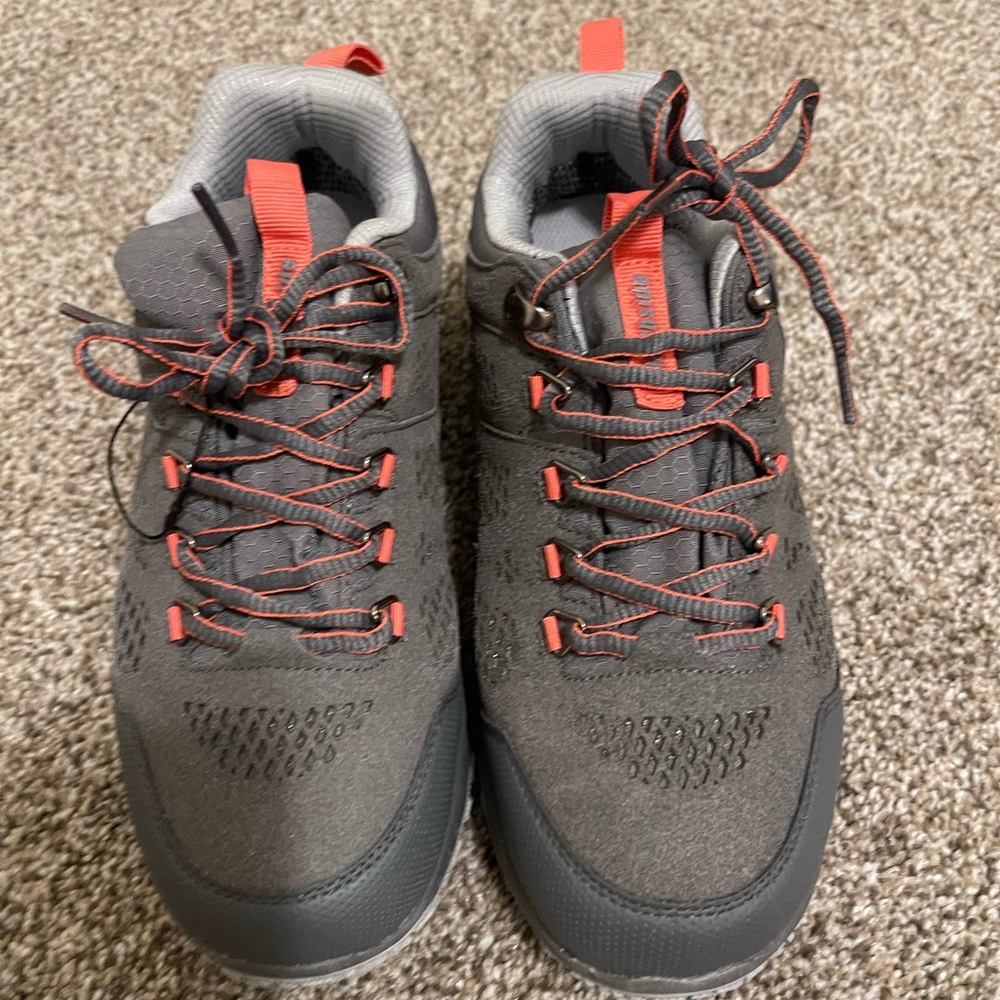 Northside Women’s Hiking shoes! Size 7, Only worn once!